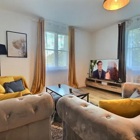 Superbe * Maison Moderne * Proche Centre * Parking Prive Сasa de vacaciones *